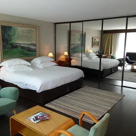 מלון Duflot & 4*