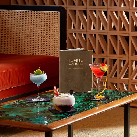 Duflot & מלון 4*