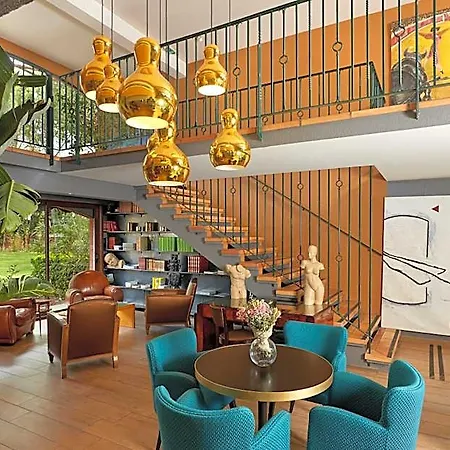 Duflot & Ξενοδοχείο Περπινιάν